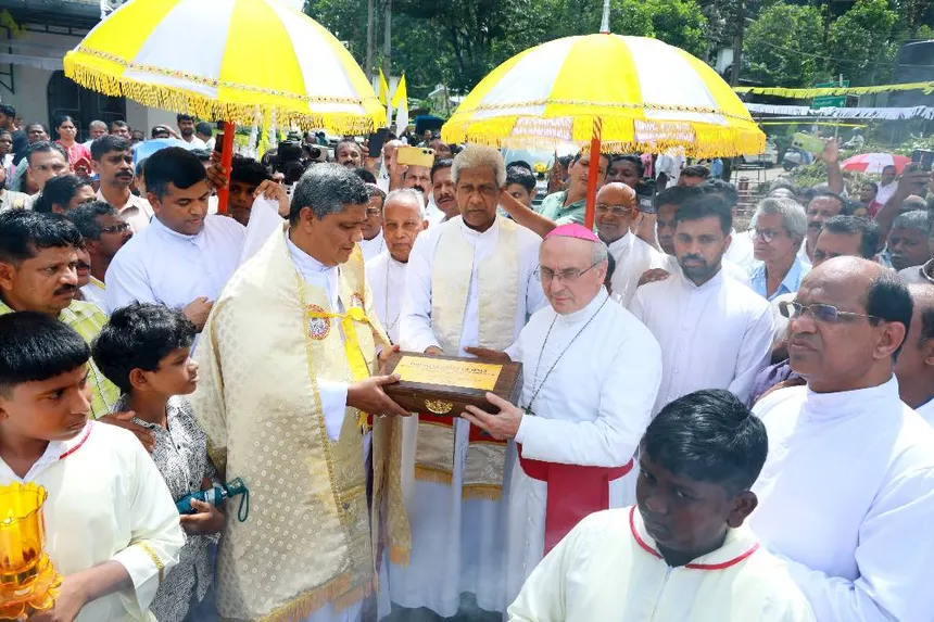 Vatican Recognition Ceremony